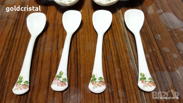 Стар български порцелан Изида чинии с лъжички , снимка 3 - Антикварни и старинни предмети - 38583169