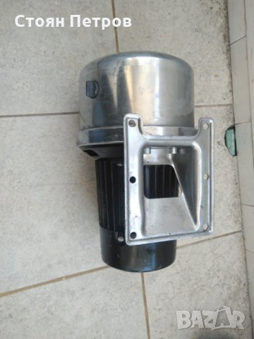 Водна помпа Grundfos, снимка 2 - Водни помпи - 32436251