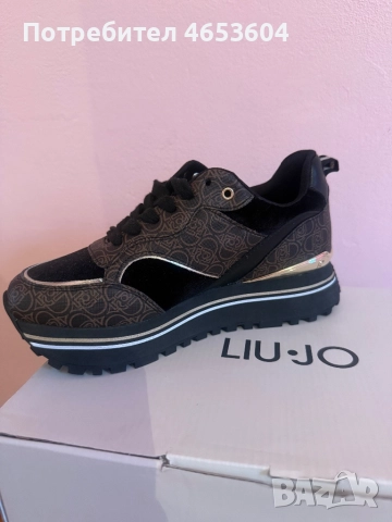 Сникърси Liu Jo, снимка 2 - Дамски ежедневни обувки - 52443658