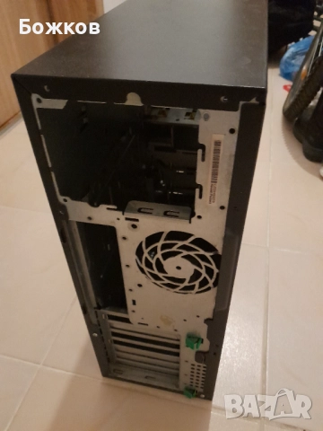 Кутия за компютър, снимка 2 - Работни компютри - 52257824