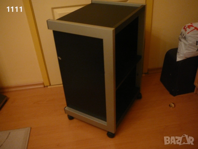 SHKAV ZA MUZIKA-STOIKI ZA KOLONI, снимка 5 - Ресийвъри, усилватели, смесителни пултове - 48398637