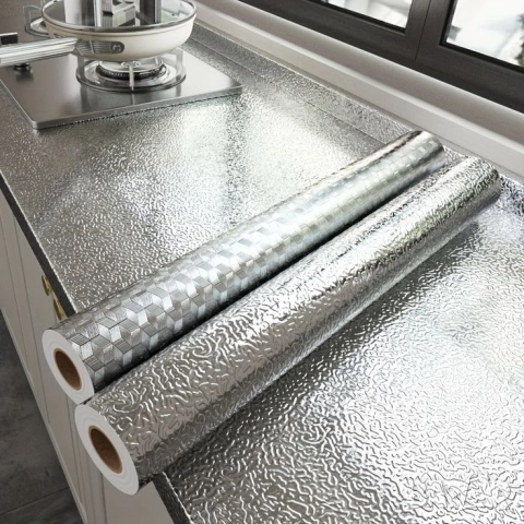 Самозалепващо алуминиево или цветно PVC фолио 