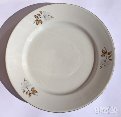 Порцеланова чинийка