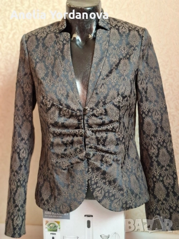 Маркови сака по 7 лв.