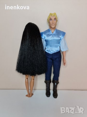кукла Покахонтас и  кукла Джон Смит оригинални на Дисни, снимка 2 - Кукли - 43525551
