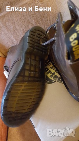 Нови кубинки боти Dr. MARTENS 39, снимка 2 - Дамски боти - 35025852