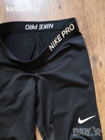Nike Pro Training - страхотен дамски клин Л, снимка 2 - Спортни екипи - 51407950