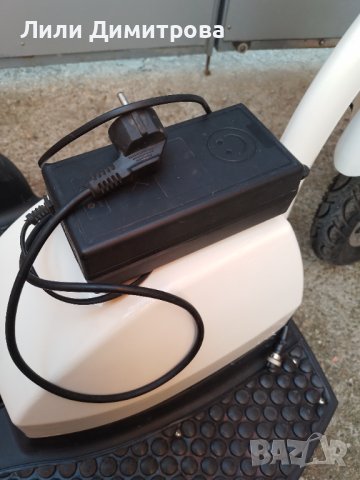 Електрическа триколка, снимка 2 - Инвалидни скутери - 40877150
