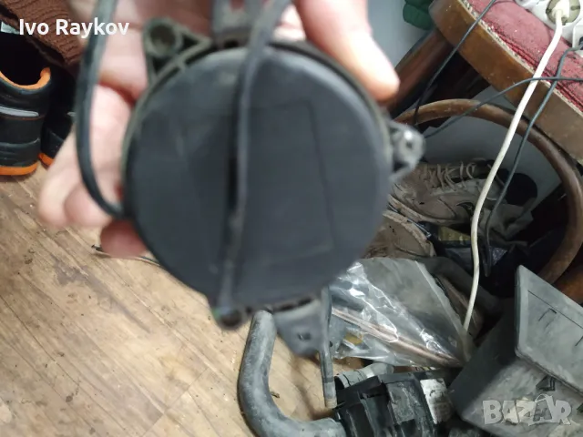 Пищялка  Mercedes W221, снимка 2 - Части - 48522774