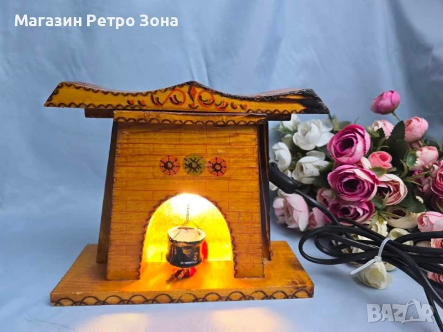 Лампа, снимка 2 - Настолни лампи - 50932656