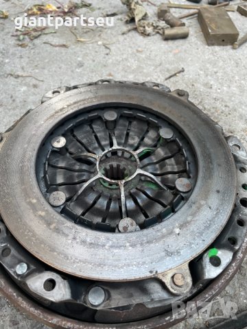 Маховик за БМВ е46 фейс 150к.с перфектен bmw