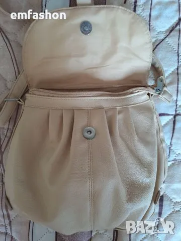 Дамска чанта , снимка 4 - Чанти - 50181591