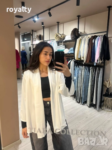 Сатенено Бяло Сако , снимка 2 - Сака - 52885014