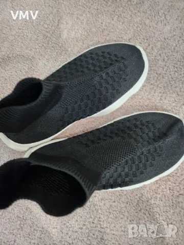 Обувки нови , снимка 2 - Детски обувки - 49814635