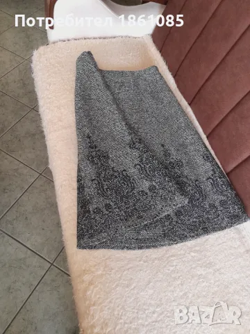 Зимна дамска пола, снимка 7 - Поли - 48729561