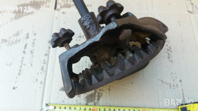 отлична машинка за мелене на царевица , снимка 12 - Антикварни и старинни предмети - 43481481