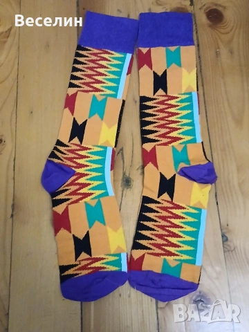 Шарени чорапи , снимка 4 - Дамски чорапи - 53514657