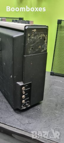 Радиокасетофон Sharp rd 422x 79г, снимка 4 - Радиокасетофони, транзистори - 32374573