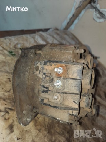 Алтернатор Генератор Bosch за Форд Скорпио или Форд Гранада от 1989 до 1994г.Ford Scorpio Granada., снимка 4 - Части - 37535284