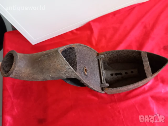 19Век Старинна ЮТИЯ с Комин на Въглища, снимка 4 - Антикварни и старинни предмети - 50816350