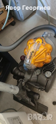 Прахосмукачка Дайсън, снимка 2 - Прахосмукачки - 53180423