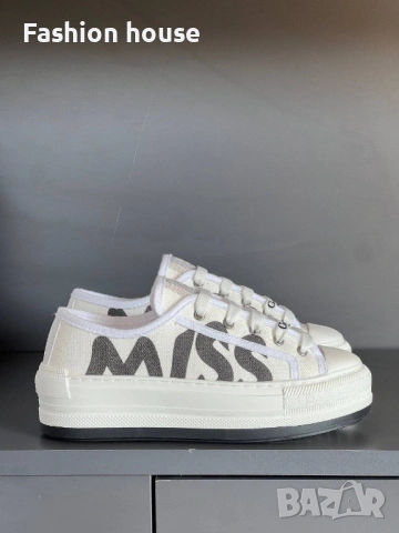 Dior дамски кецове, снимка 4 - Кецове - 53291731