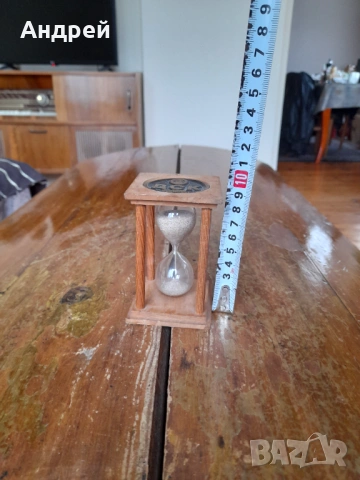Стар пясъчен часовник ДСК Велико Търново, снимка 2 - Други ценни предмети - 53499436