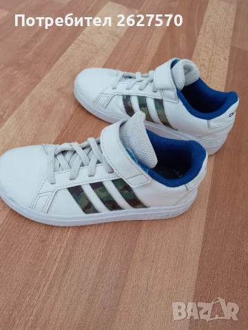 Детски маратонки Адидас., снимка 7 - Детски маратонки - 50701557
