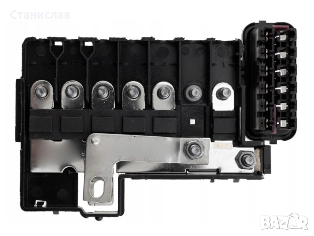 Клемна кутия за VW Polo 6R, снимка 3 - Части - 52292253