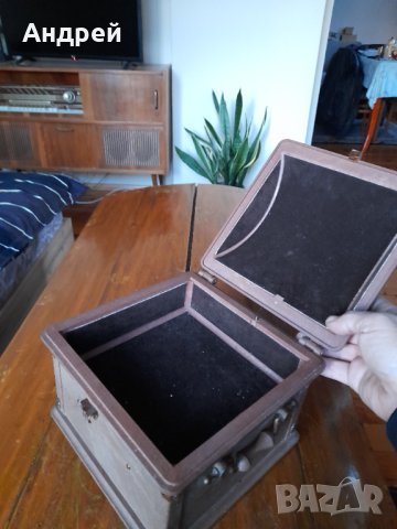 Стара музикална кутия,сандъче Скринька, снимка 6 - Други ценни предмети - 43413752