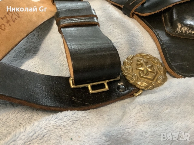 Офицерски военноморски пояс времената на социализма отличен състояние с кобур, снимка 3 - Антикварни и старинни предмети - 53029904