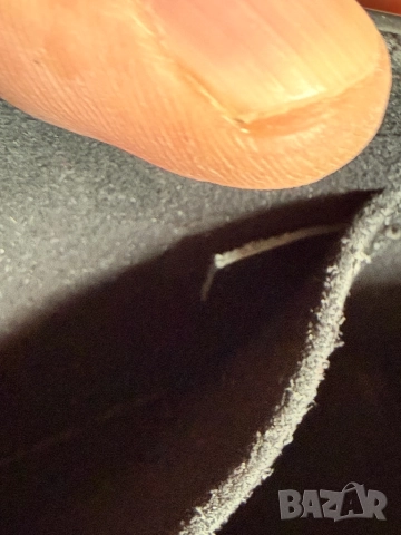 Louis Vuitton Black Epi Leather Twist MM Bag-оригинална, снимка 9 - Чанти - 52903986