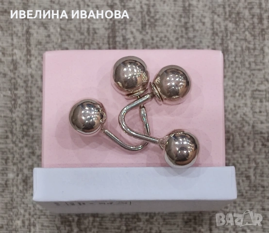 Дамски сребърни обеци с топчета