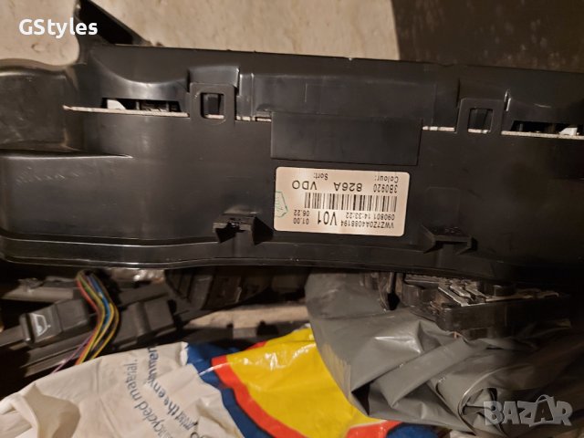 Табло, километраж за пасат 5.5 , снимка 6 - Части - 39519995