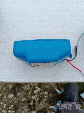 Продавам литиева батерия 36 волта