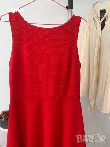 Червена рокля в размер L, снимка 6 - Рокли - 44086185