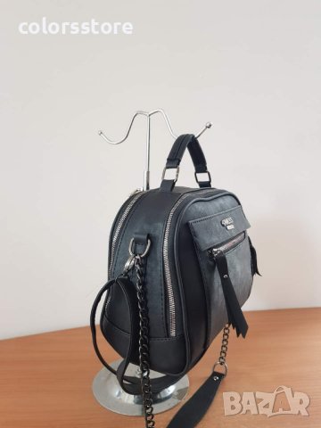 Чанта Guess код SS18, снимка 5 - Чанти - 39962402