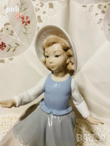 порцеланова статуетка Nao, снимка 6 - Статуетки - 51121655