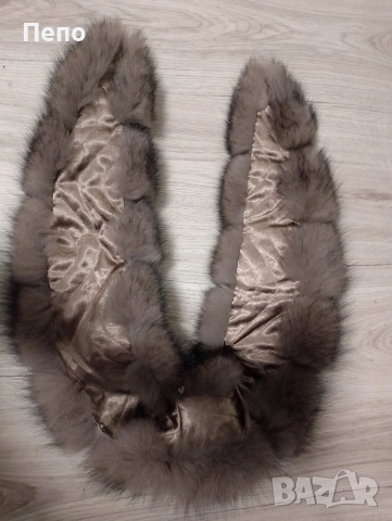 Естествена кожа яка, снимка 2 - Шалове - 52670153