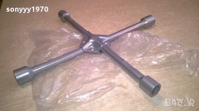 кръстчка за гуми 17/19/21/23мм-нов ключ УСИЛЕН-35Х35СМ, снимка 4 - Аксесоари и консумативи - 27409516