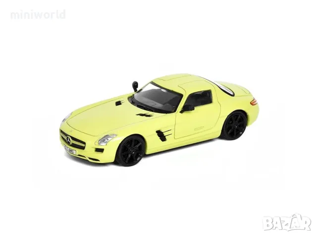 Mercedes-Benz SLS AMG - мащаб 1:43 на Solido моделът е нов в PVC дисплей-кейс