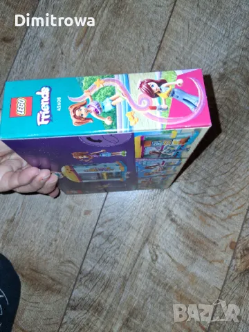 LEGO Friends 42608 - Мъничък магазин за аксесоари, снимка 4 - Конструктори - 48711152