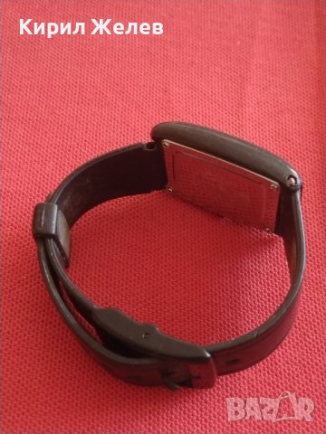 Унисекс часовник Q/Q WATER RESISTANT 10 bar неонови цифри 42784, снимка 5 - Дамски - 43743487