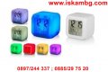 Антистрес LED часовник кубче - 7 цвята, снимка 15