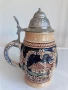 Халба за бира, немска с богата орнаментика и метален капак . , снимка 1