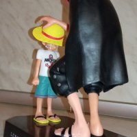 One piece Luffy and Shanks екшън фигури, снимка 4 - Колекции - 43545604