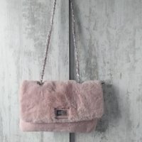 Розова пух чантичка , снимка 1 - Чанти - 39403345