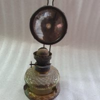 Много стара и афтентична лампа с липсващо горно стъкло., снимка 1 - Антикварни и старинни предмети - 43031828