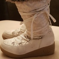 White CANDIE'S GIRL Mischa Wedge Heel Boots, снимка 2 - Детски боти и ботуши - 35137706