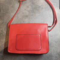 Червена ежедневна дамска чанта, снимка 2 - Чанти - 40115101